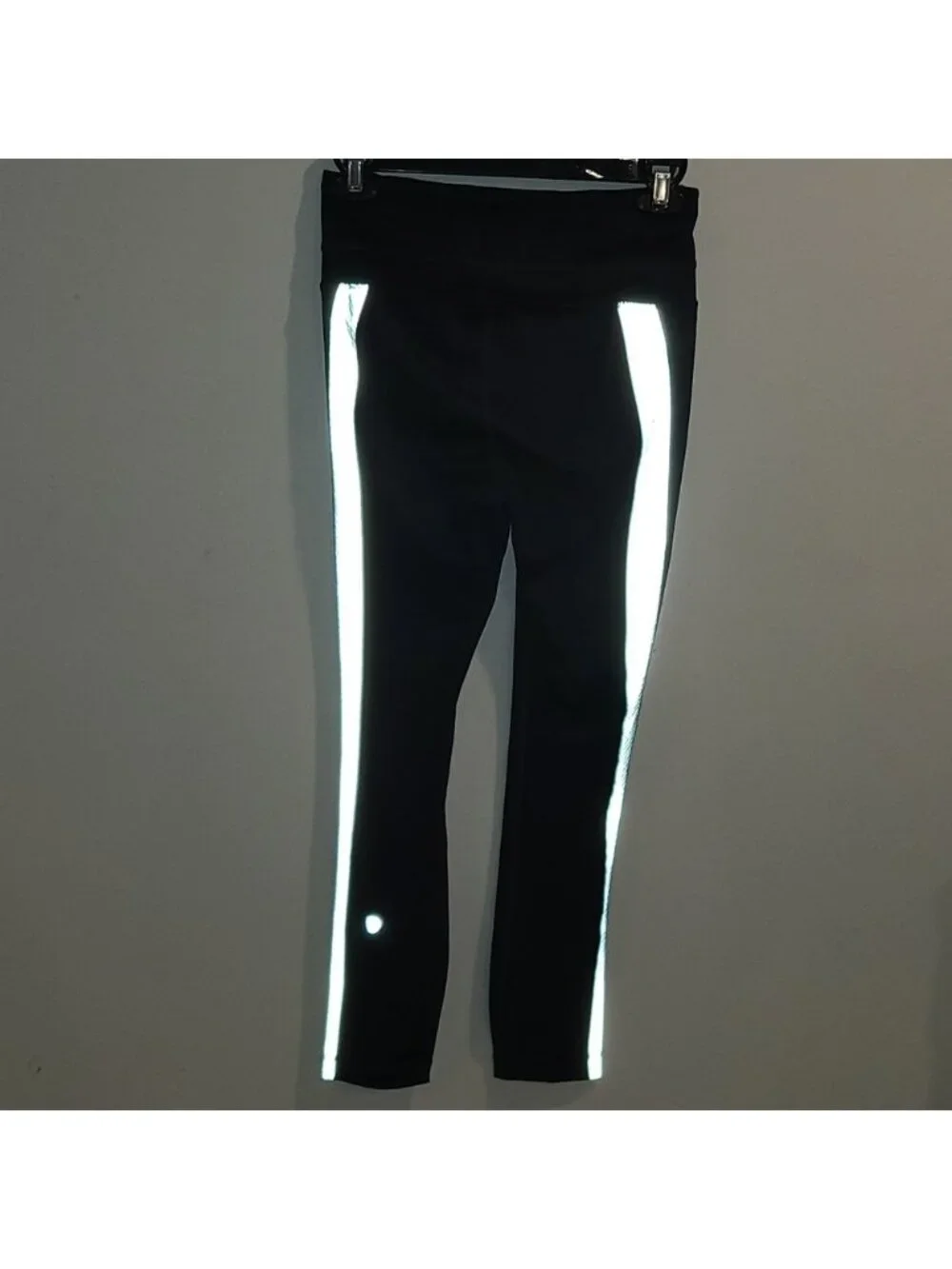 Lululemon Light Speed Tight *Full-On Luxtreme